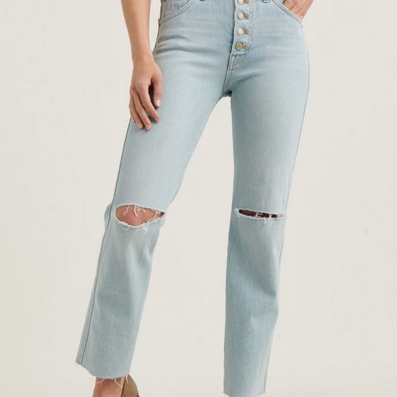 Mid Rise Authentic Straight Crop - Picture 3 of 3